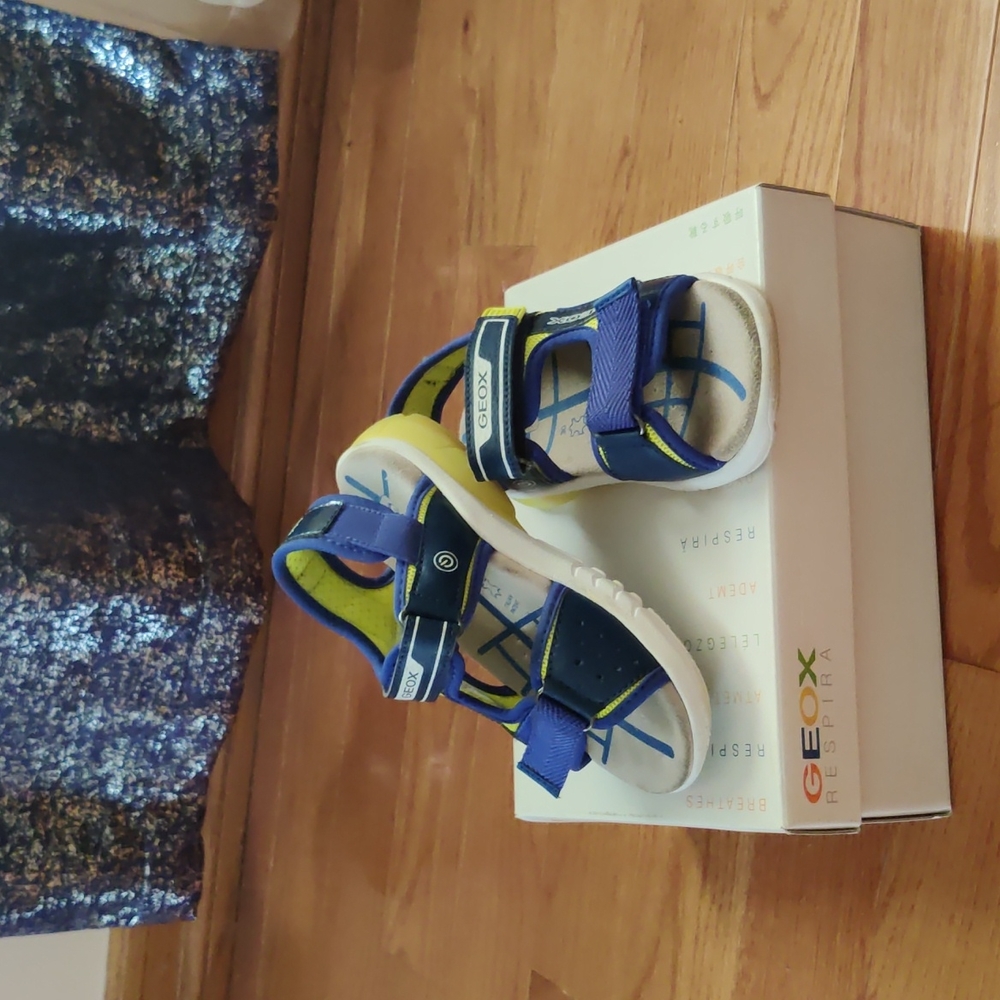 Geox toddler boys lights up sandals